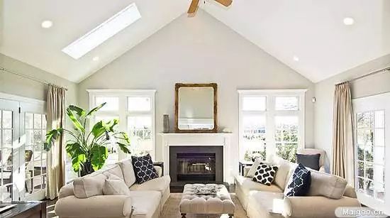 客廳風水養(yǎng)植物好不好_客廳養(yǎng)植物的風水原則_客廳養(yǎng)什么植物風水好