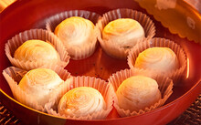 <strong>2024年十大熱門香冠鮮花餅產(chǎn)品</strong>